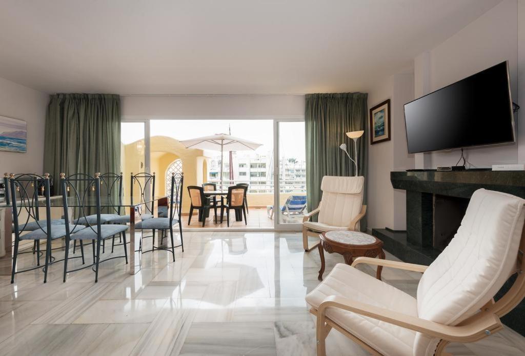 Apartamento En Puerto Marina B32 Benalmádena Eksteriør bilde