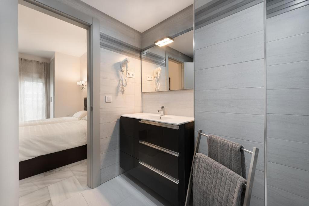 Apartamento En Puerto Marina B32 Benalmádena Eksteriør bilde